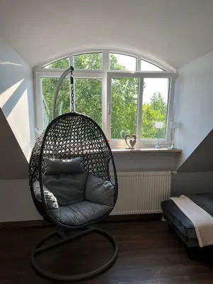 Ein Sitzbereich in der Unterkunft Moderne Galerie-Wohnung! Zentral-A8-B17 WIFI