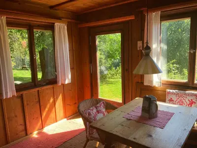 Ein Garten an der Unterkunft Berghütterl - Ferienhaus Ingerlhof