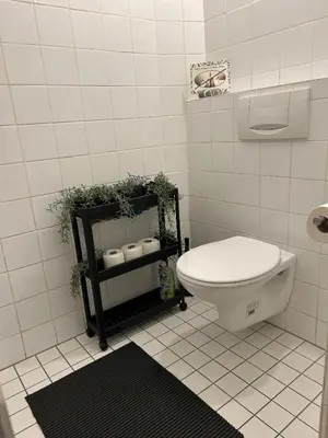 Ein Badezimmer in der Unterkunft Wohnen mit Künstlerflair in München