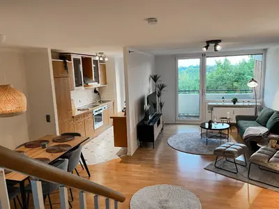 Küche/Küchenzeile in der Unterkunft LTA Apartment Unterschleißheim bei München - 6P, Parkplatz, S-Bahn