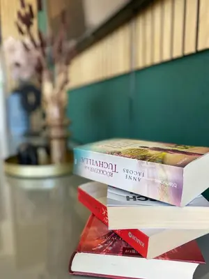 Die Bibliothek in der Ferienwohnung