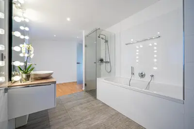 Ein Badezimmer in der Unterkunft LIBORIA I Stylisches Haus I Sauna I Wellness