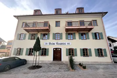 Das Gebäude in dem sich die Ferienwohnung befindet