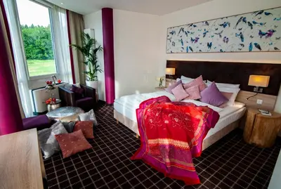 Ein Sitzbereich in der Unterkunft Business Class Hotel Ebersberg