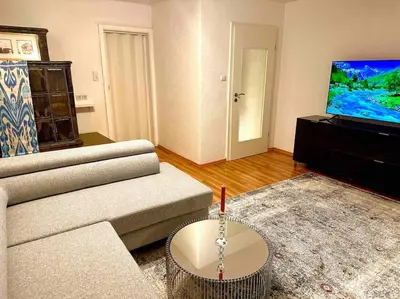 TV/Unterhaltungsangebot in der Unterkunft Wie Zuhause! Wohnung mit Garten