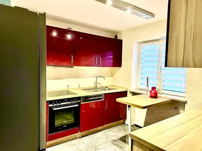 Küche/Küchenzeile in der Unterkunft Wie Zuhause! Wohnung mit Garten