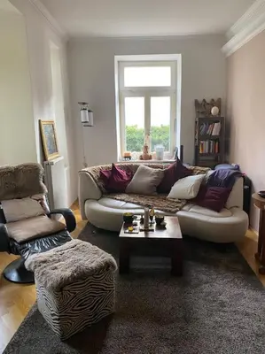 Ein Sitzbereich in der Unterkunft Gartenwohnung in Haidhausen