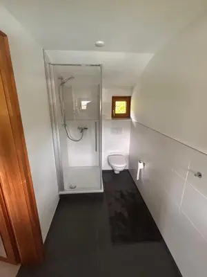 Ein Badezimmer in der Unterkunft Idyllisches Einfamilienhaus bei München