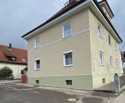 Das Gebäude in dem sich die Ferienwohnung befindet