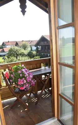 Ein Balkon oder eine Terrasse in der Unterkunft Ferienwohnung beim Hainz