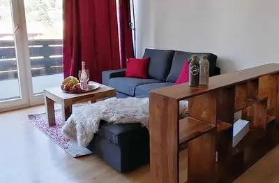 Ein Sitzbereich in der Unterkunft Tegernsee Apartment 2 min zum See