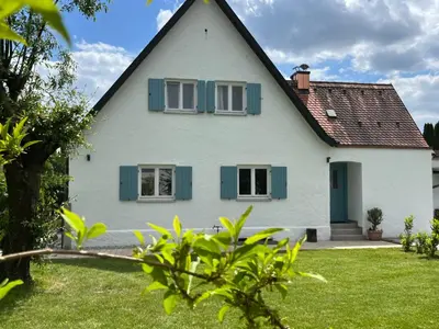 Ein Garten an der Unterkunft Home of gmiatlich - Ferien & Wohnen auf Zeit