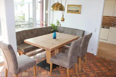 Küche/Küchenzeile in der Unterkunft Schatzlhof Suite in Berg am Starnberger See