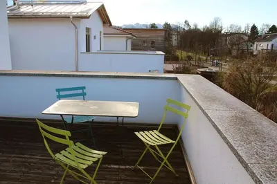 Ein Balkon oder eine Terrasse in der Unterkunft Stadtvilla