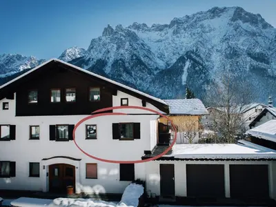 Ein allgemeiner Bergblick oder ein Berglick von der Ferienwohnung aus