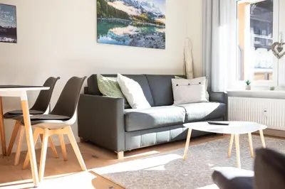 Ein Sitzbereich in der Unterkunft Dreitorspitzblick