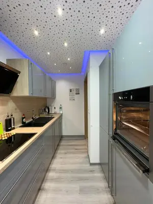 Küche/Küchenzeile in der Unterkunft Modern Apartments Neuburg D - TOP - 2 Zimmer, Parkplatz, Balkon, Wi-Fi, 2 TV, Dusche, Küche