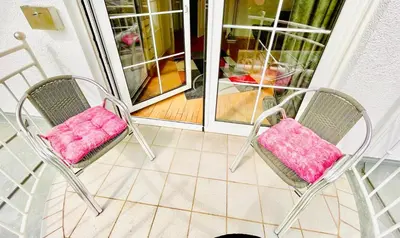 Ein Sitzbereich in der Unterkunft Haus Dragl Apartment