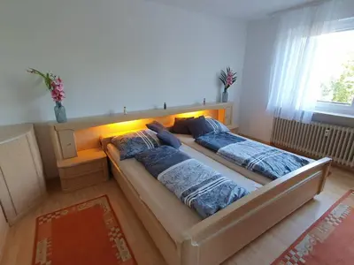 Ein Bett oder Betten in einem Zimmer der Unterkunft Ferienwohnung Ünal