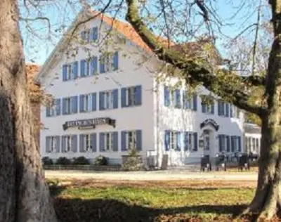 Das Gebäude in dem sich das Hotel befindet