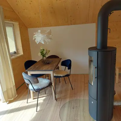 Ein Sitzbereich in der Unterkunft Cozystadl