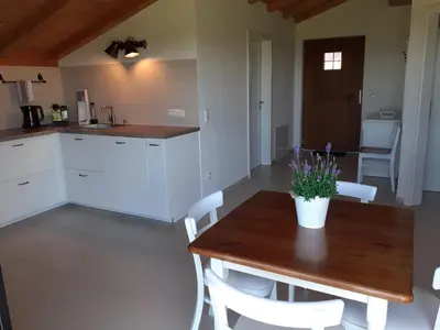 Küche/Küchenzeile in der Unterkunft Ferienwohnung - Übersee am Chiemsee