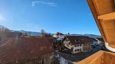 Ein allgemeiner Bergblick oder ein Berglick von der Ferienwohnung aus