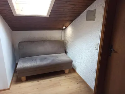 Ein Sitzbereich in der Unterkunft Fewo am Glückswegerl