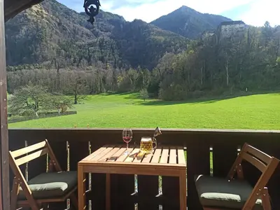 Ein allgemeiner Bergblick oder ein Berglick von der Ferienwohnung aus