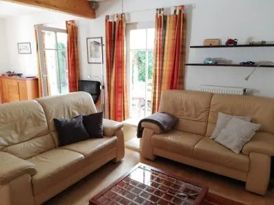 Ein Sitzbereich in der Unterkunft Ferienhaus Deller