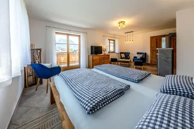 Ein Bett oder Betten in einem Zimmer der Unterkunft Ferienwohnungen LARA Wohnung 2