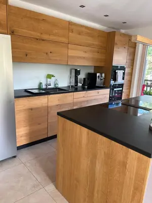 Küche/Küchenzeile in der Unterkunft Wunderschönes 4 Zimmer Apartment mit Seeblick