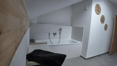 Ein Badezimmer in der Unterkunft Tag-Hof