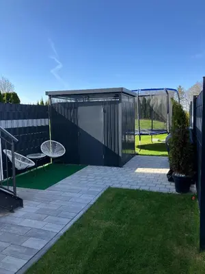 Ein Garten an der Unterkunft Moderne Einliegerwohnung nähe Ingolstadt und Bad Gögging