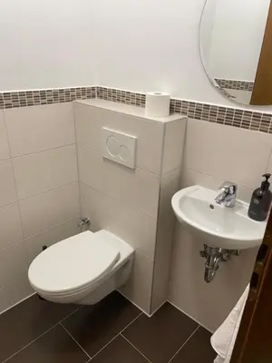 Ein Badezimmer in der Unterkunft 3 Zimmerwohnung nähe Autobahn A8