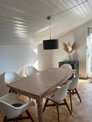 TV/Unterhaltungsangebot in der Unterkunft Helle, ruhige Ferienwohnung mit Balkon
