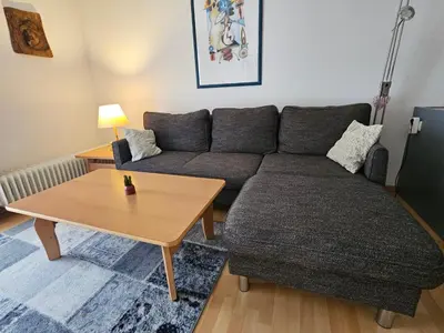 Ein Sitzbereich in der Unterkunft Lechbruck am See Feriendorf Hochbergle Haus 111