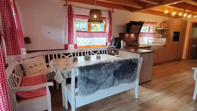 Küche/Küchenzeile in der Unterkunft Lechbruck am See Feriendorf Via Claudia Haus 65 Casa Bavaria