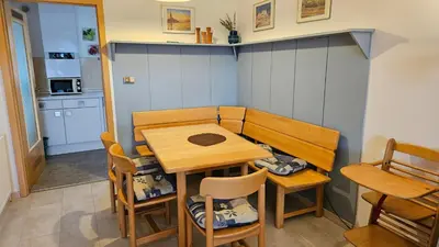 Küche/Küchenzeile in der Unterkunft Lechbruck am See Feriendorf Hochbergle Haus 144