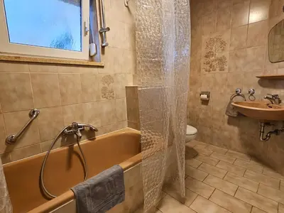 Ein Badezimmer in der Unterkunft Bei München Ferienwohnung in Grafrath 