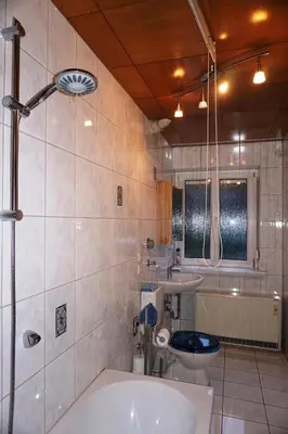 Ein Badezimmer in der Unterkunft Bei München Ferienwohnung in Dachau 