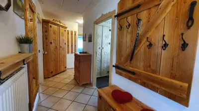 Küche/Küchenzeile in der Unterkunft Lechbruck am See Feriendorf Hochbergle Haus 98
