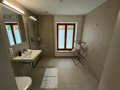 Ein Badezimmer in der Unterkunft Ferienwohnungen Bergluft