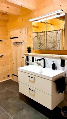 Ein Badezimmer in der Unterkunft Ferienhaus Seerose