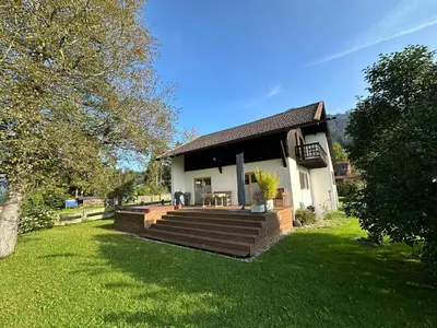 Ein Garten an der Unterkunft Am Ampferang:Ferienhaus in Ettal