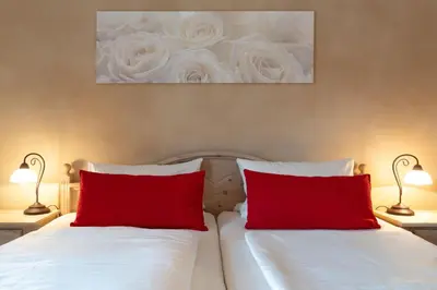 Ein Bett oder Betten in einem Zimmer der Unterkunft Haus Sabine, Wallgau
