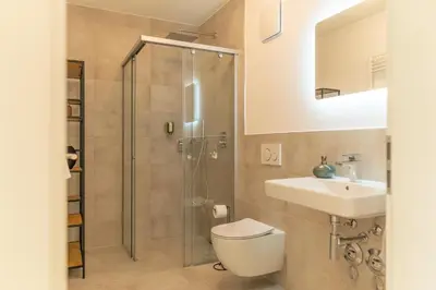 Ein Badezimmer in der Unterkunft Die Gartenlounge in Bad Aibling