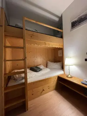Ein Bett oder Betten in einem Zimmer der Unterkunft Juifen