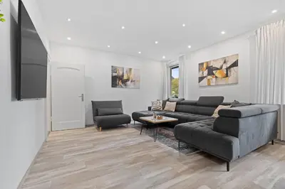 Ein Sitzbereich in der Unterkunft HappyPlace - großzügige Ferienwohnung im Zentrum