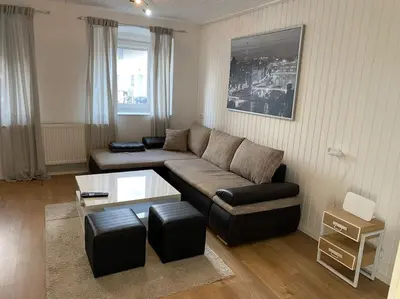 Ein Sitzbereich in der Unterkunft Gemütliche Wohnung in Oberbayern